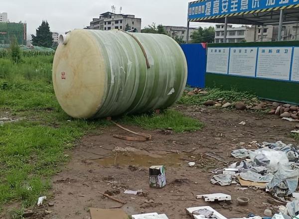 扬州遂宁船山区10立方玻璃钢化粪池项目